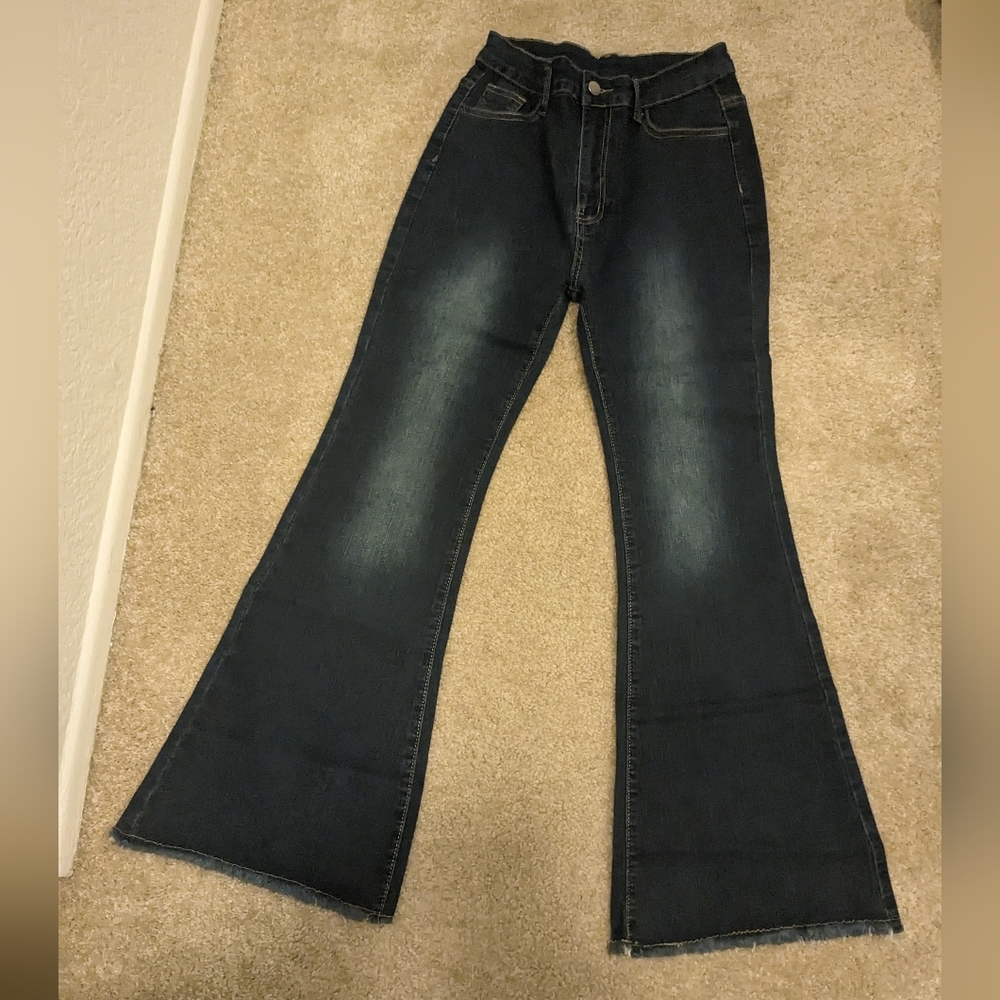 Brand New - Petite Medium (Flare Pants)